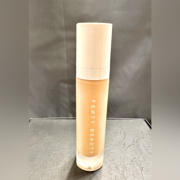 Fenty Beauty by Rihanna - Picture 1 of 3